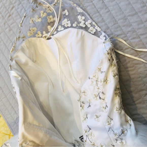 Morilee Wedding Dress SIZE 4 - Picture 9 of 16